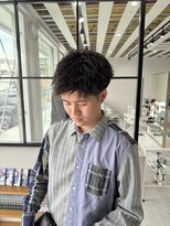 ホワイト(WHITE)&nbsp;アップバングショート