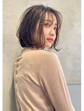 ロイジー(roijir) 【roijir 表参道】大人軽めボブ×シアグレー