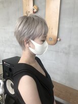 リリ(Riri)&nbsp;アリサショートブロンド