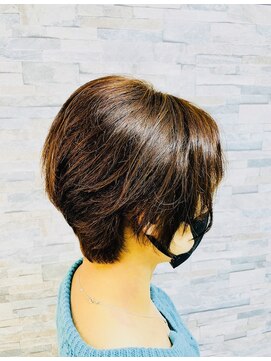 ルヴアッシュ(LuvuAsh) 柔らかショート