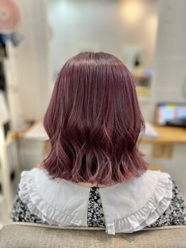 アルート 町田店(aroot) ブリーチ1回。濃いピンク