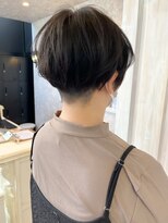 キャアリー(Caary)&nbsp;福山人気刈り上げショートベリーショート大人かっこいい前髪なし