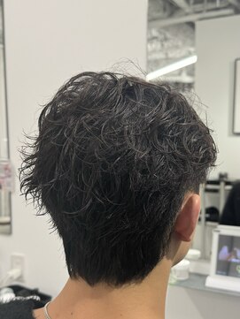 バース 梅田中崎町店(BIRTH) ニュアンスパーマセンターパートフェザーパーマ韓国メンズパーマ