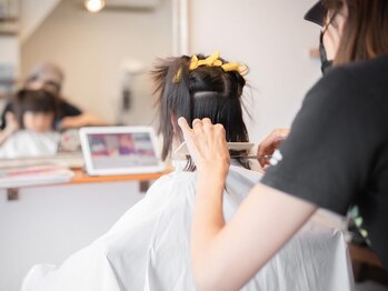 ルリオ(LUGLIO)の写真/２人以上の予約で簡単貸切！！お子様が小さいから行きにくい、パートナーの髪型をお互いに相談したい方も◎