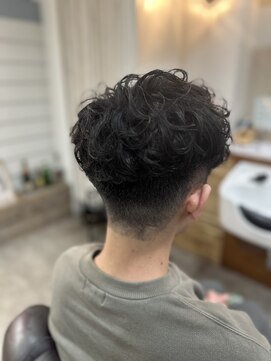 スウェル 船橋店(Swell) #MEN’S HAIR#サーフカール#刈り上げセンターパート#船橋