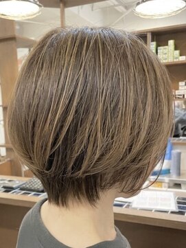 ルイ(ROUIS produced by LUCK 津田沼) ROUIS 津田沼 切りっぱなしボブ/エアリーロング/ピンクブラウン