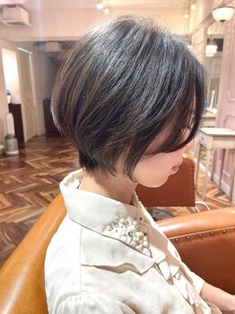 アスティエ(ASTIER)の写真/一人ひとりの骨格や髪質、雰囲気に合わせて、あなたに似合うスタイルをご提案♪毎日のセットが楽しくなる*