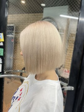 ホワイトベージュ