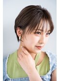 アンブレラカラーオリーブグレージュショートボブ
