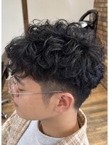 ゼネ(Zene)&nbsp;刈り上げ×メンズパーマ
