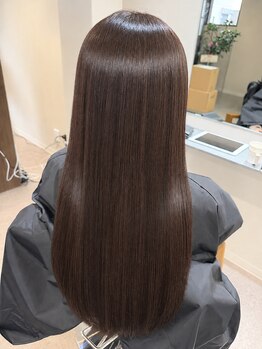 ノイ(noi)の写真/朝のスタイリングを楽にする、自然なストレートへ
