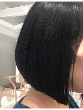 リラックスヘアーサロン ワッカ(Relax Hair Salon WAKKA) 前下りボブ