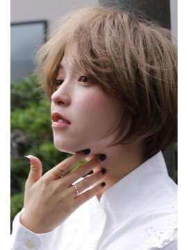 ヘアーアンドアート ルミナ(HAIR&ART LUMINA) 絶壁解消20代30代40代大人ショートボブ【亀井大旗】