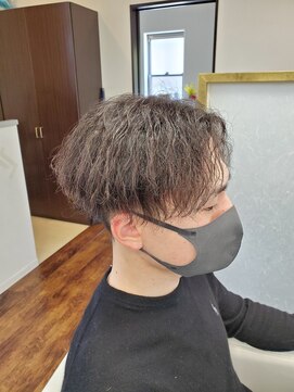 アムズヘアーファム センターパート×ツイストスパイラル