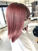 ピンクベージュ