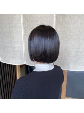 イニ 姉小路(ini) 【丸山】大人ショート/丸みボブ/ミニボブ