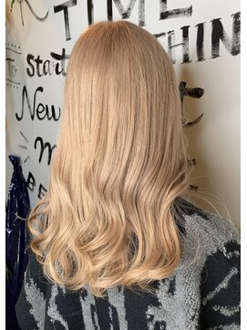 ヘアーデザインルアナ(Hair design Luana.) ハイトーン ミルクティー