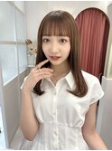 ツヤツヤのベージュカラー☆前髪が可愛い束間ぱっつん☆