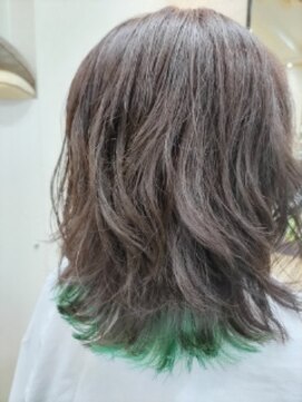 エイチ エアー ダヴ H air DAV調布北口 インナーカラー緑