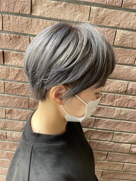 アッシュ 清瀬店(Ash) 束感立体ショート