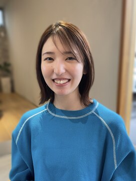 シー(See.) 外ハネレイヤーボブ