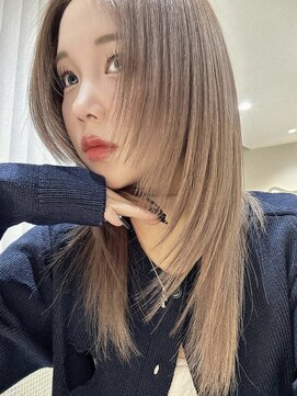 サイン 渋谷(SIGN) ザクザクレイヤーカット巻き方簡単ロング韓国アイドル表参道渋谷