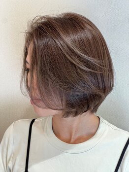 シンプル(Simple)の写真/【駐車場完備◎】丁寧なカウンセリングであなたにぴったりのグレイカラーをご提案します。