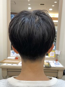 アルターリール(aL ter Rire) 黒髪/ボブルフ/ネビージュ/小顔/ワンレン/中村郁未