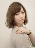 前下がりカールボブ
