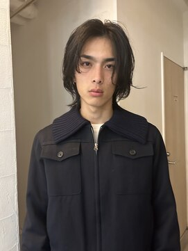メゾンアクア 表参道(Maison ACQUA) =メンズボブ/スパイキーショート/ブルーブラック／MEN’S HAIR
