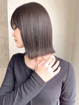 スターズレイ 本川越(STARS ray) 外ハネボブ ダークアッシュ ストレート 20代30代 切りっぱなし