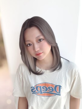 アマトウキョウスマートサロン(AMA TOKYO×Smart Salon) 韓国ヘア　2wayバング  レイヤーカット くびれヘア  顔周り