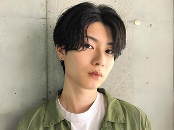 キングオブヘアバイノイズアンドフィフス 京都駅前店(KING of hair by NOISM&fifth)の写真/《*癖毛に悩む男性必見*》新技術の"曲がる縮毛矯正"で、髪の癖を伸ばしながら、自然なパーマの質感に*