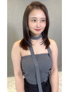 リア(Li'a) ハイライト＋ナチュラルカラー＋透明感