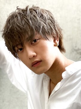 エルマーク 梅田(L-MARK) ダブルカラー/ツイストパーマ/スパイラルパーマ/men's