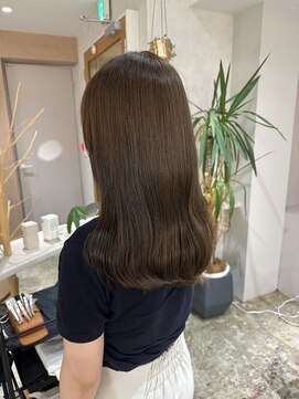 ユッカ エルア 武庫之荘南口(YUCCA elua) 【 YUCCA 】大人可愛い/セミロングレイヤー