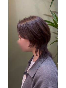 ブランチ(branch) 「周りと差がつく」アッシュブラウン×ラウンドマッシュウルフ