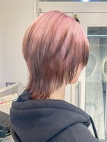 テトラ バイ ネオリーブ 横浜西口店(tetra by neolive)&nbsp;ウルフカットデザインカラーピンクブラウン横浜駅N