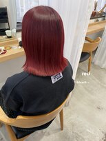 リュンヌ(Lune)&nbsp;レッドカラー×切りっぱなしボブ