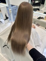 シーナ バイ マグ(siina. by Mag)&nbsp;髪質改善ヘーゼルベージュ◎秋カラー×ブリーチなしダブルカラー