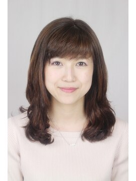 ボージュ (VOSGES) 毛先ワンカールパーマ　レイヤースタイル