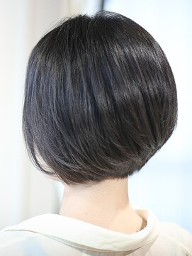 テラス(TERRACE) 【TERRACE】丸みのあるひし形ボブ