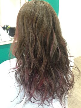 アリレイナ(ARiREiNA) ビビットピンクのデザインカラー