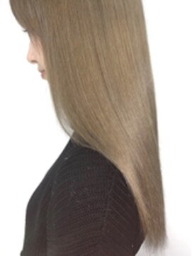 クオリス 赤塚店(QUALIS) 艶髪☆外国人風ブロンド×美髪/髪質改善/トリートメント