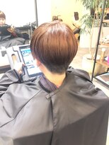 ノーティネス&nbsp;刈り上げマッシュ・オレンジベージュ