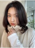 前髪なし ミディアムレイヤー 上品カジュアル 表参道 30代40代
