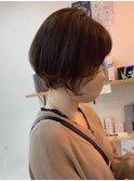 大人可愛い前下がりショートボブ丸みショート20代30代40代