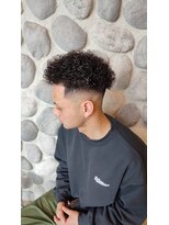 ウエストサイドバーバーチャップス(West Side Barber Chaps)&nbsp;ハードパーマ＆アンダーカット（ハイフェード）