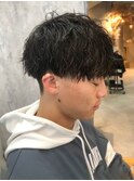 ツイストスパイラルパーマメンズカットツーブロックショート