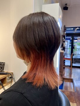 ルーム(Room) ウルフカット/サーモンピンクインナーカラー/ダブルカラー